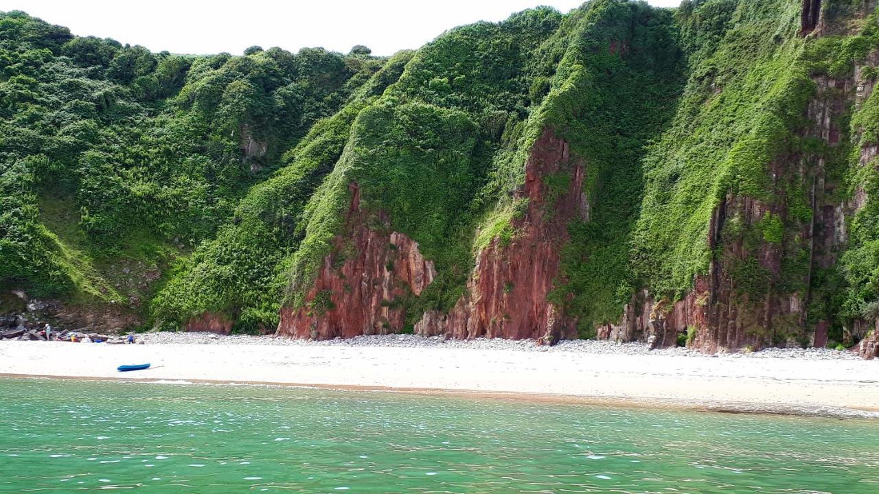 A Beach Holiday In Pembrokeshire 外观 照片
