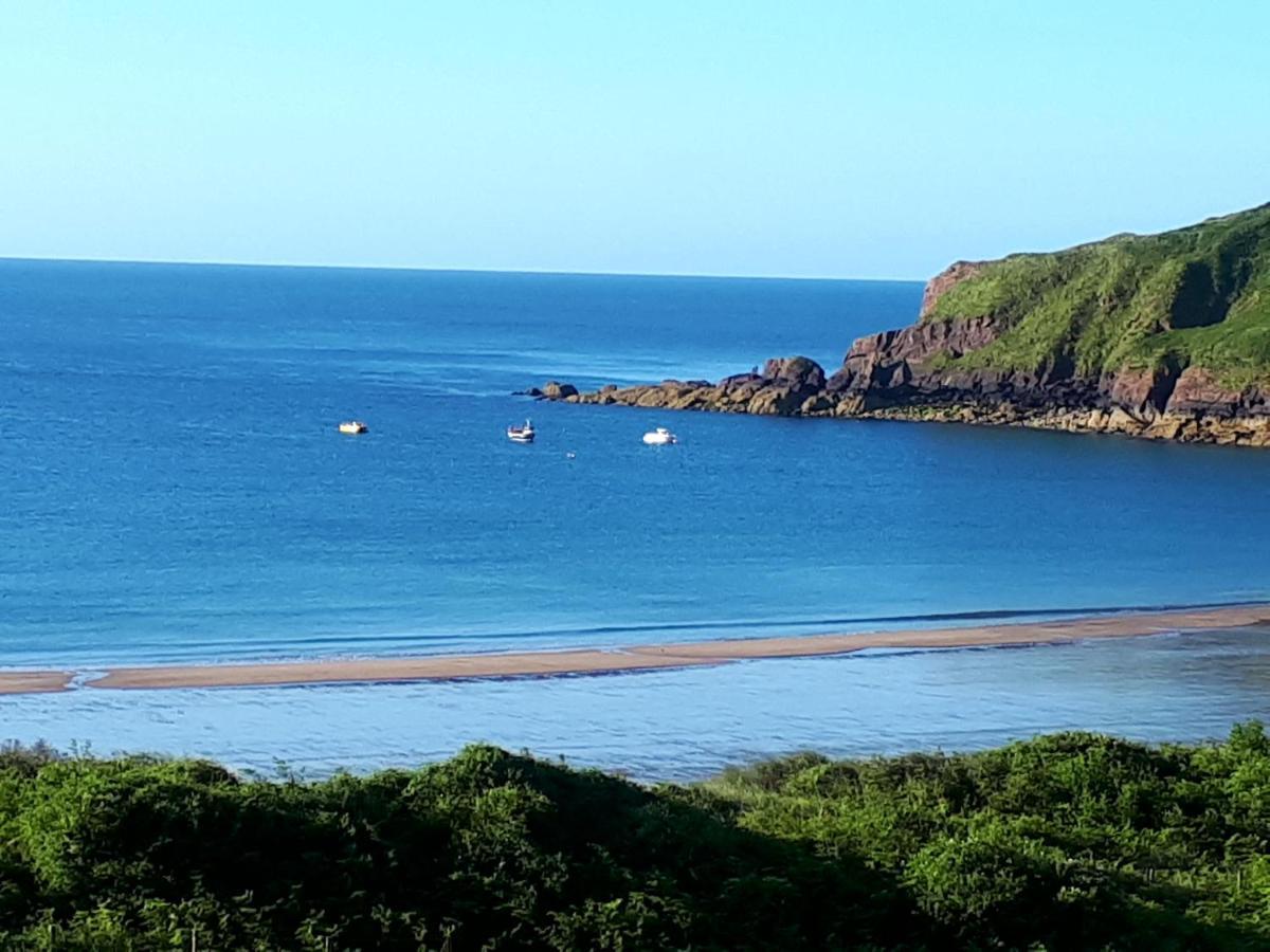 A Beach Holiday In Pembrokeshire 外观 照片